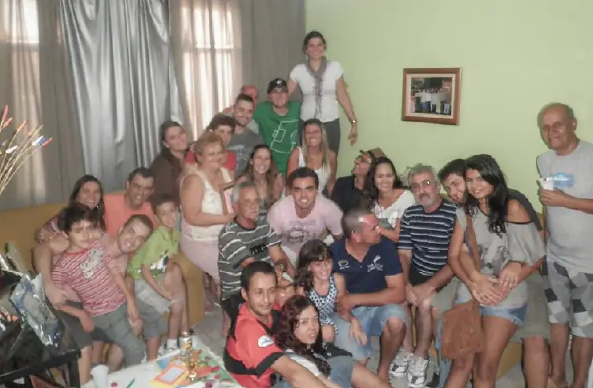 Festas de fim de ano devem unir gera&ccedil;&otilde;es e incluir idosos