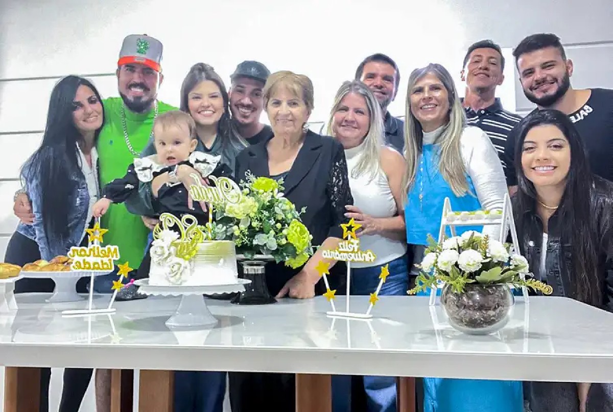 Festas de fim de ano devem unir gera&ccedil;&otilde;es e incluir idosos