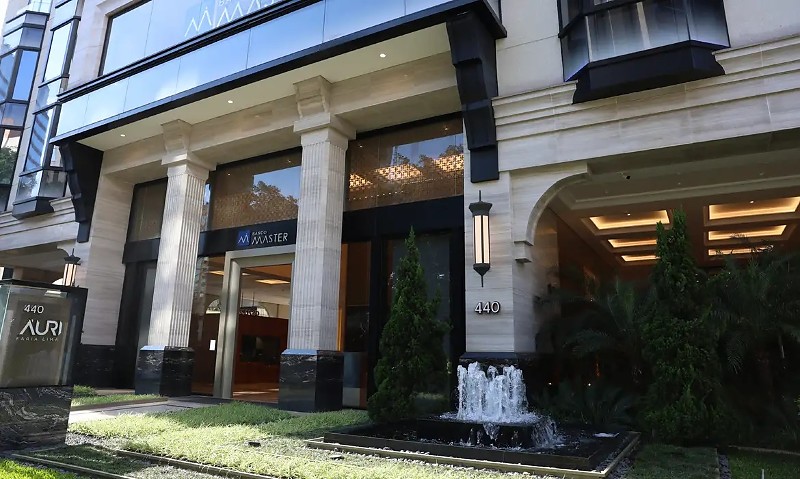 São Paulo (SP), 19/11/2025 - Fachada do Banco Master na rua Elvira Ferraz em Itaim Bibi