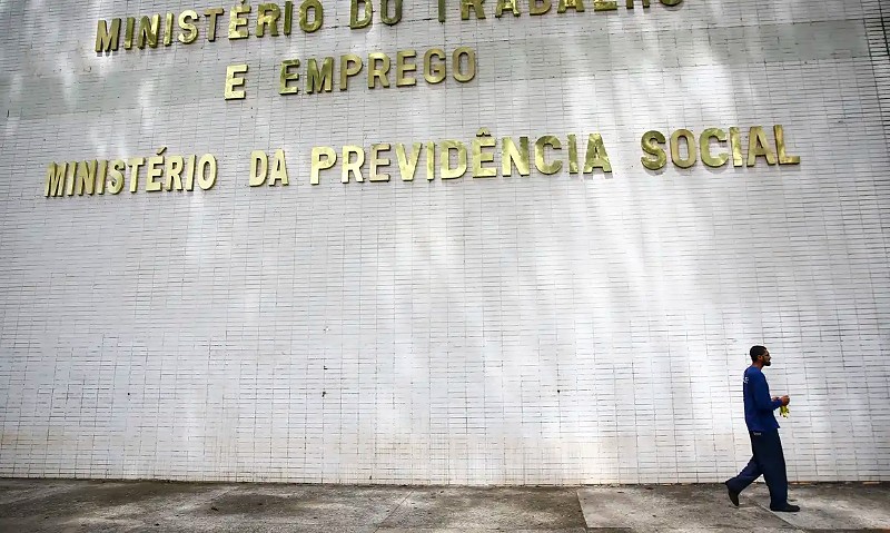 Brasília (DF), 10/04/2023 - Fachada do ministério do Trabalho e Emprego e do ministério da Previdência Social