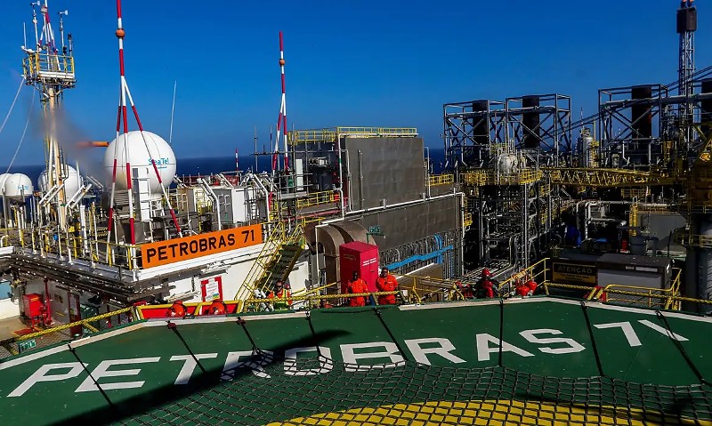 Rio de Janeiro (RJ), 28/09/2023 - Navio-plataforma P-71, instalado no campo de Itapu, no pré-sal da Bacia de Santos, a 200 km da costa do Rio de Janeiro