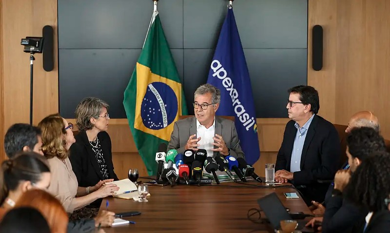 Brasília (DF), 22/01/2026 - O presidente da Agência Brasileira de Promoção de Exportações e Investimentos (ApexBrasil), Jorge Viana, durante entrevista coletiva sobre as oportunidades de comércio para o Brasil pós-ratificação do acordo Mercosul-União