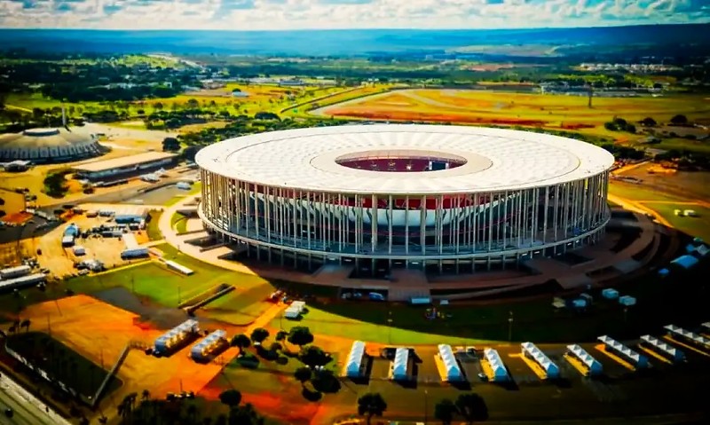 Decisão reúne Flamengo campeão brasileiro e o Corinthians da Copa do Brasil no Mané Garrincha