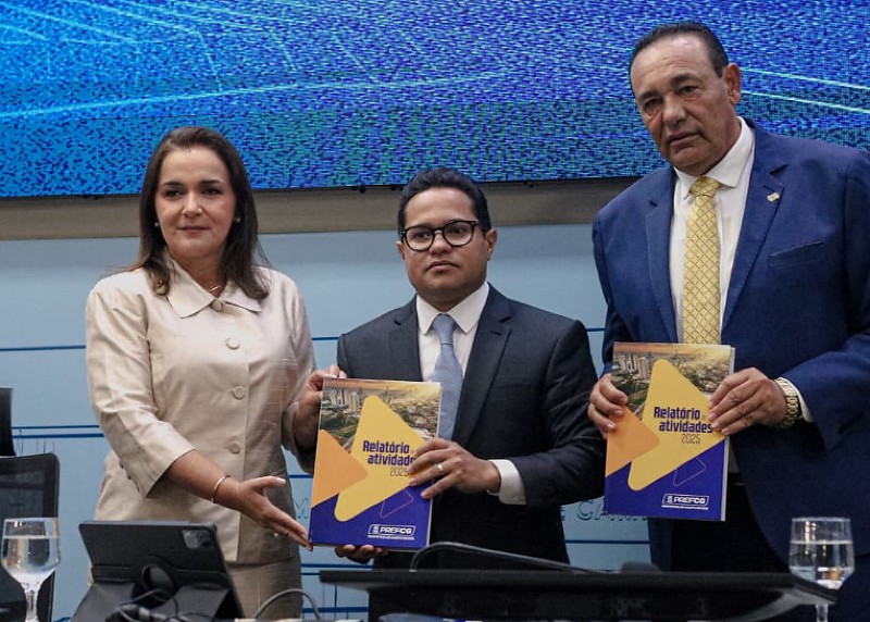 Durante a solenidade, Adriane anunciou ainda a entrega de um relatório aos parlamentares com ações já realizadas e projetos previstos para os próximos anos