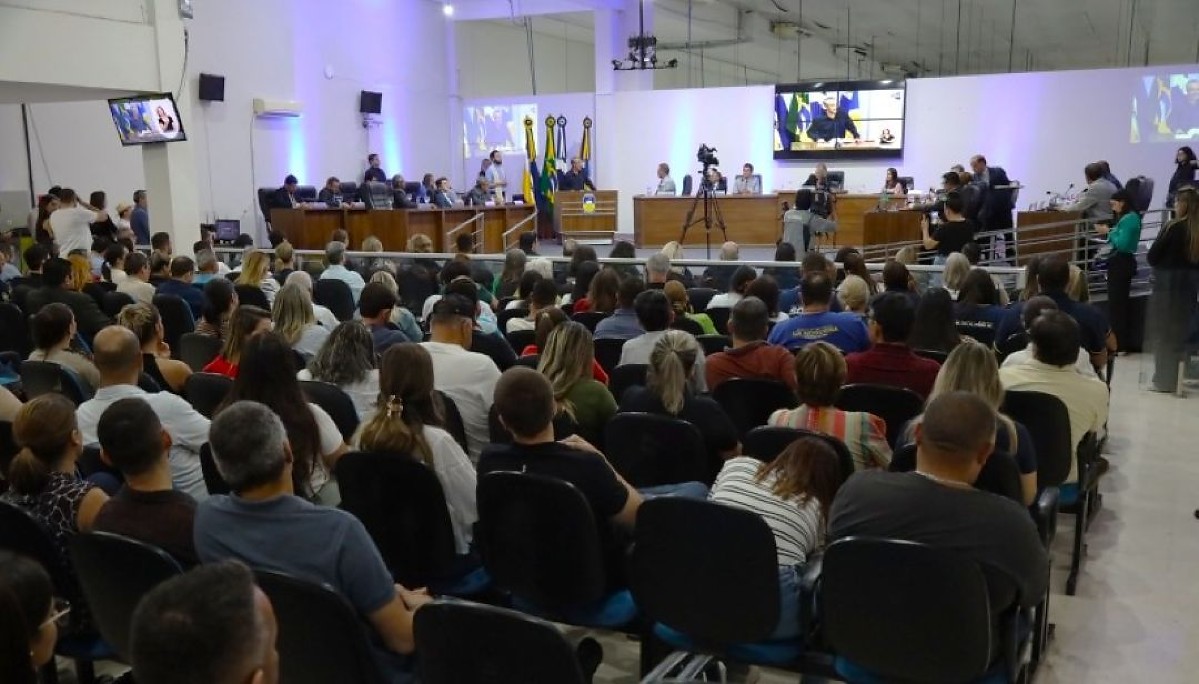 Sess&atilde;o Solene - legislativo da C&acirc;mara de Dourados 2026