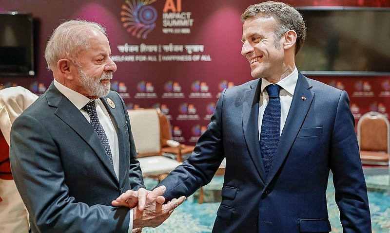19.02.2026 - Presidente da República, Luiz Inácio Lula da Silva, durante reunião bilateral com o Presidente da França, Emmanuel Macron, no Centro de Convenções Bharat Mandapa. Nova Délhi - Índia