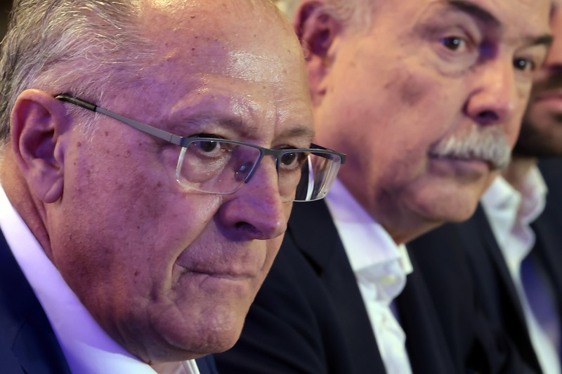 São Paulo (SP), 27/02/2026 - Vice-Presidente da República, Geraldo Alckmin, e o presidente do BNDES, Aloízio Mercadante, durante coletiva à imprensa para apresentar os novos investimentos na Nova Indústria Brasil