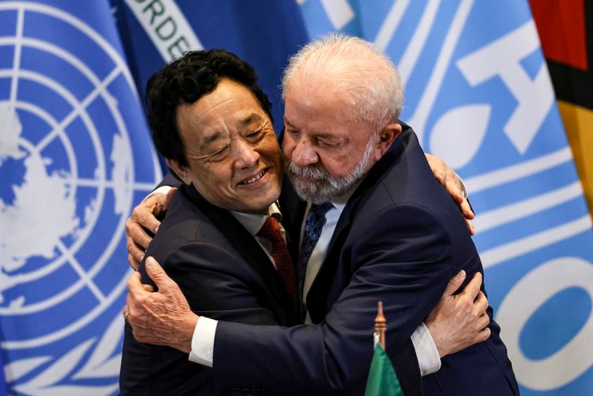 Lula faz apelo &agrave; paz, condena corrida armamentista e critica ONU