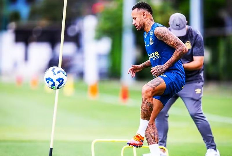 Neymar irá desfalcar o Santos contra o Mirassol, pela 5ª rodada do Brasileirão, para evitar desgaste muscular