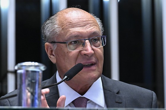 Congresso oficializa acordo hist&oacute;rico entre Mercosul e Uni&atilde;o Europeia
