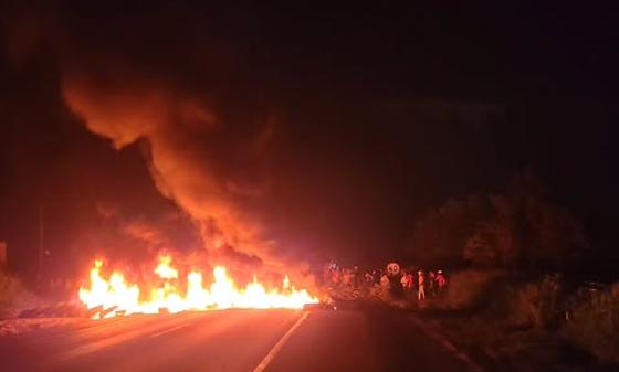 MST bloqueia BR-163 e gera congestionamento quilom&eacute;trico em Campo Grande