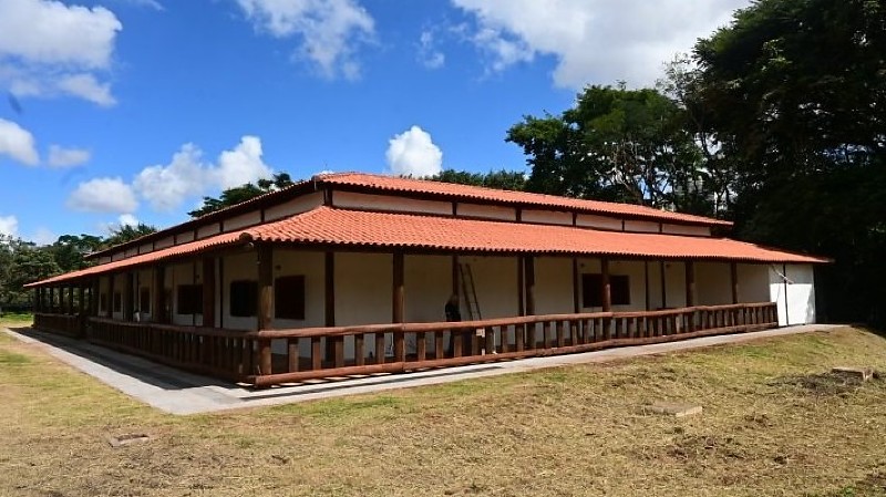 Casa do Homem Pantaneiro está localizado dentro do Parque das Nações Indígenas
