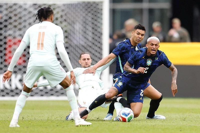 Seleção Brasileira é superada pela França no amistoso para Copa do Mundo jogando nos EUA
