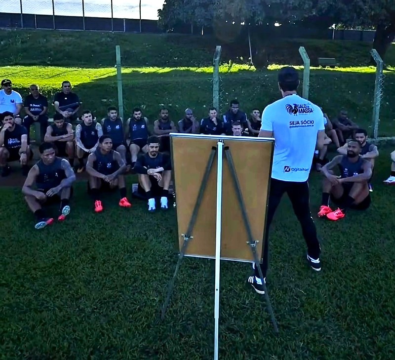 Time de Paulo Massaro vive grande fase e busca manter embalo no segundo jogo da Copa Centro-Oeste