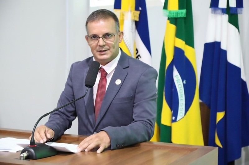 Vereador pede transparêcia em contratos sobre o trânsito de Dourados