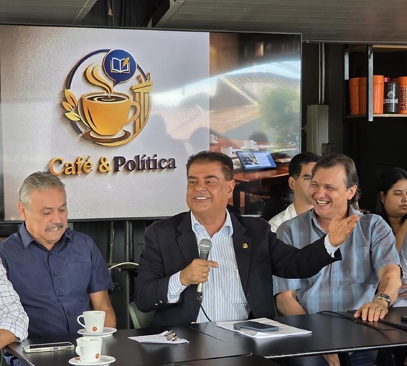 Senador destacou seu apoio ao governador Eduardo Riedel e a reeleição ao senado