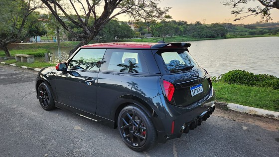 ColunaVe&iacute;culos