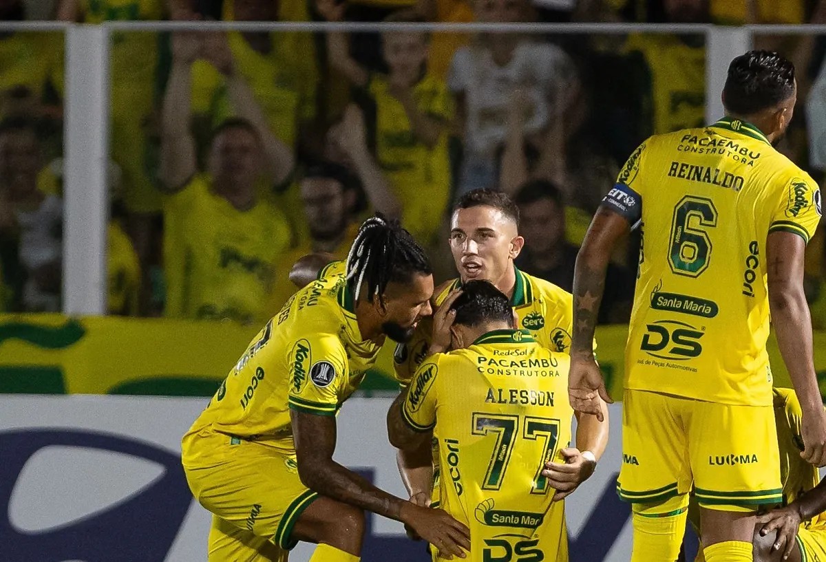 Mirassol brilha, Palmeiras vacila e Flamengo perde Arrascaeta