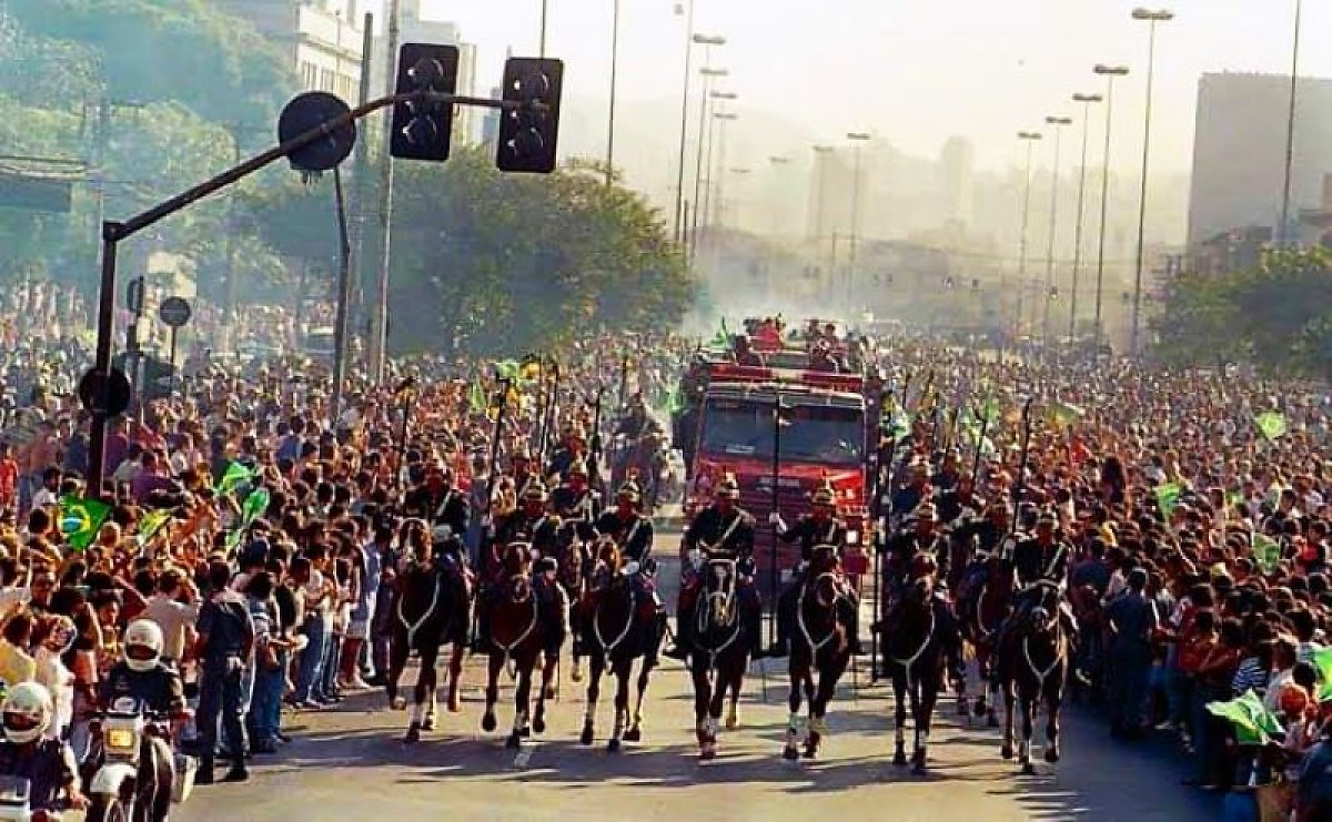 Ayrton Senna - Cortejo Funebre Maio 1994