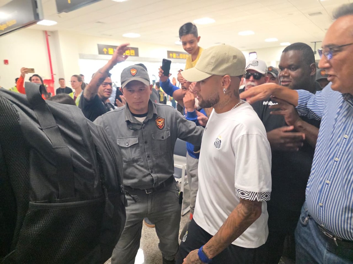 Santos chega &agrave; fronteira para duelo contra o Recoleta pela Sul-Americana