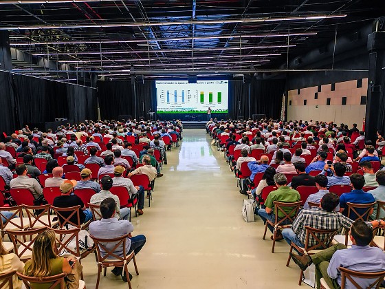 Confinar 2026 encerra com recorde de p&uacute;blico e proje&ccedil;&atilde;o otimista para pecu&aacute;ria