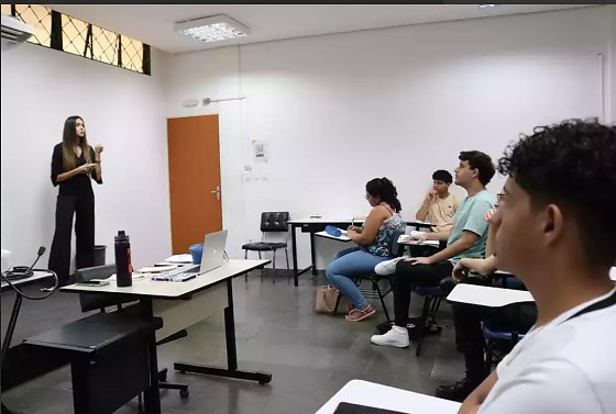 https://cdn.capitalnews.com.br/storage/webdisco/2026/05/08/560x420/b430ff07e61fe4fd8e08ac52be35b0ee-capitalnews-com-br.png