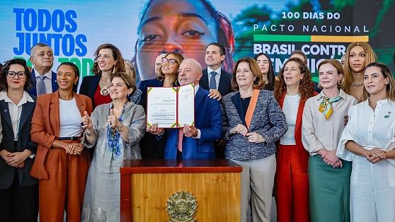 Governo sanciona Lei B&aacute;rbara Penna para refor&ccedil;ar combate &agrave; viol&ecirc;ncia dom&eacute;stica