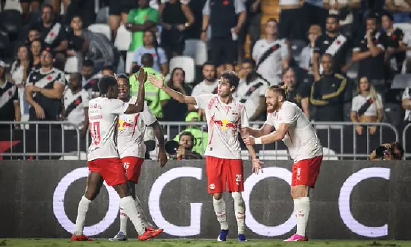 Pitta e Rodriginho brilham na vitória do Bragantino fora de casa