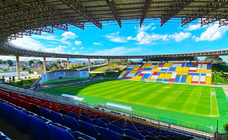 Rio Branco-ES e Anápolis decidem no estádio Kleber Andrade, em Cariacica-ES o título da Copa Centro-Oeste