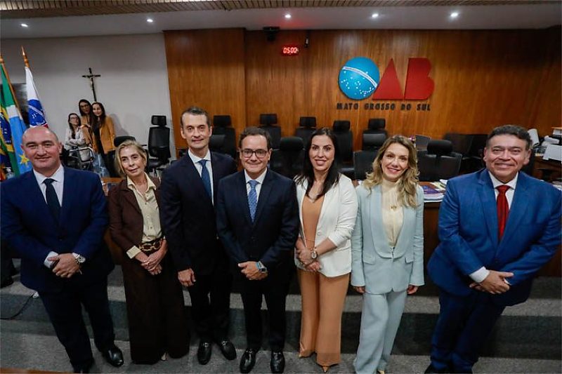 Ewerton, Regina, Cury, Bitto, Silmara, Aly e José Roberto