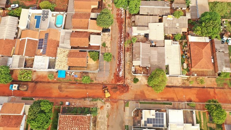 Mais de 80 quilômetros de tubulações já foram implantados em 2026 e obras seguem em nove bairros nesta semana