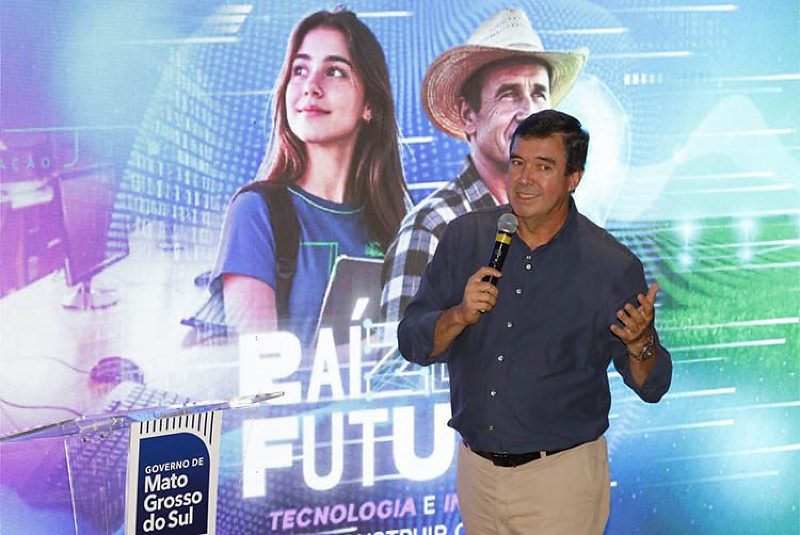 Riedel durante o evento na Governadoria