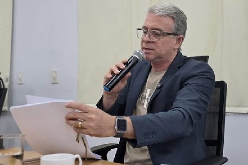 Questionamento foi feito por Samyr sobre paralização das obras