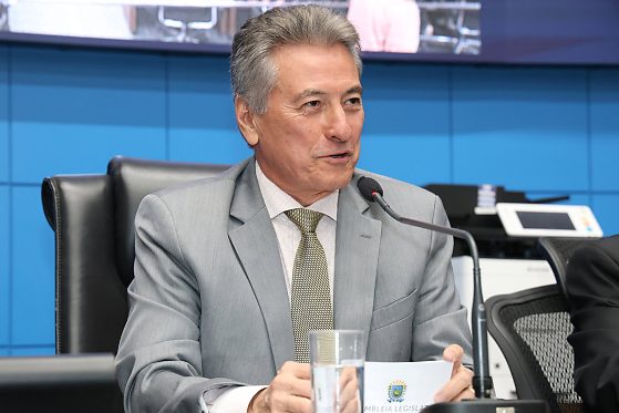 Roberto Hashioka