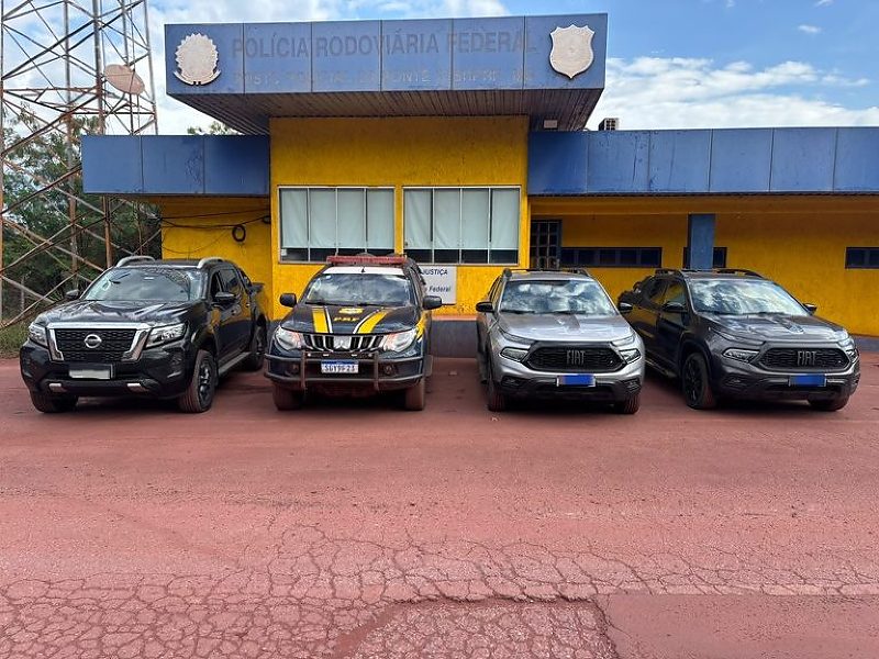 PRF recupera três veículos roubados na BR-262 em Corumbá
