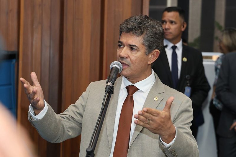 Deputado Professor Rinaldo Modesto é o autor da Resolução