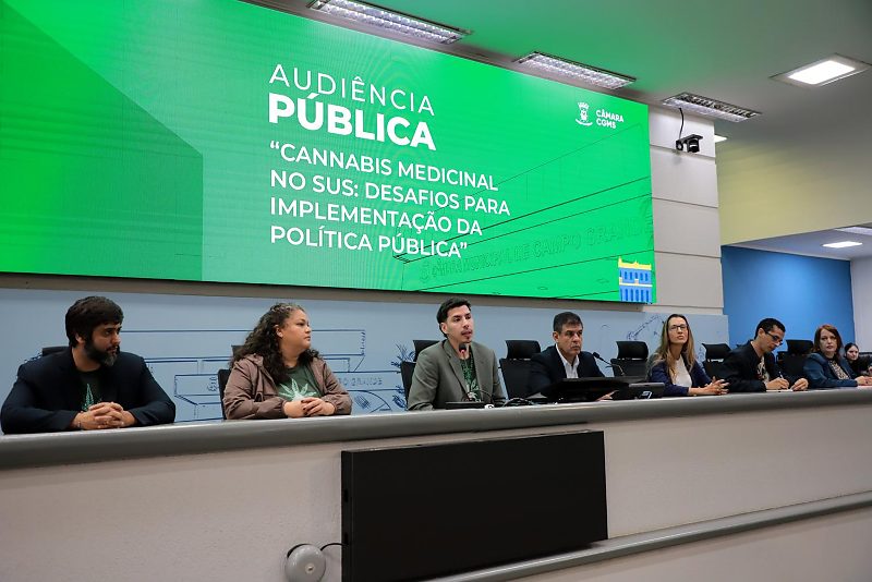 Audiência reuniu especialistas do assunto patra debater o uso gratuito de Cannabis pelo SUS