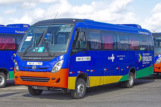 Micro-&ocirc;nibus