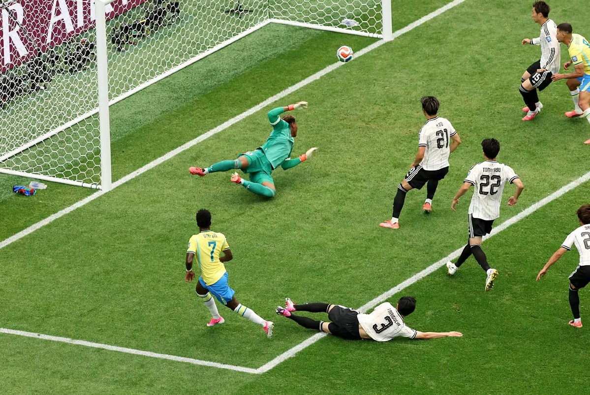 Com rea&ccedil;&atilde;o ap&oacute;s susto, Brasil derrota o Jap&atilde;o e segue vivo na busca pelo hexa