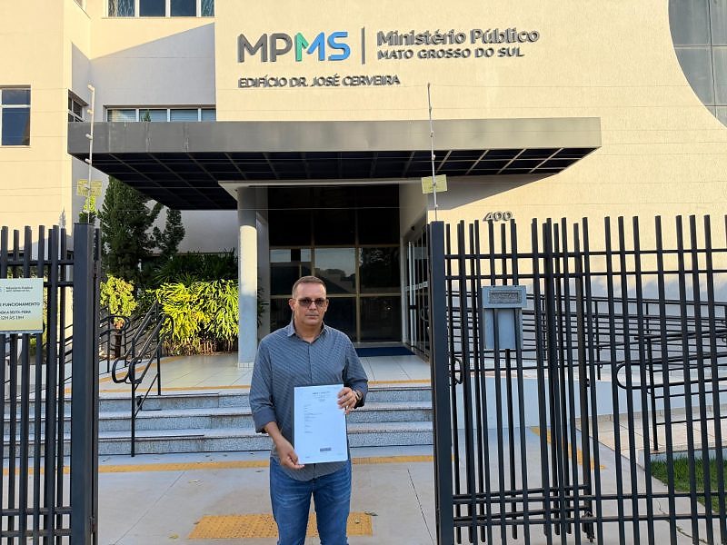 Vereador Cabral encaminhou denúncia ao MP, sobre de possíveis irregularidades em contratos firmados pelo munícipio