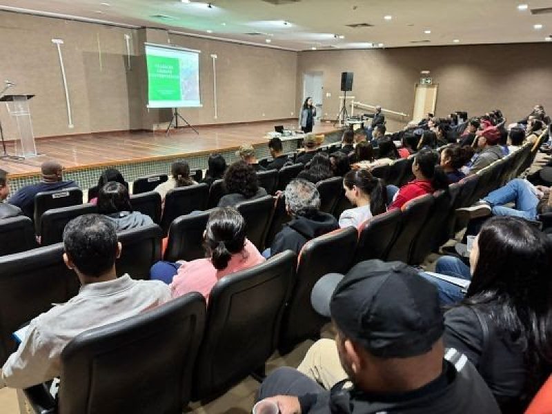 Treinamentos envolveram diferentes áreas públicas e sociedade civil para melhorar identificação e denúncia de casos em Mato Grosso do Sul