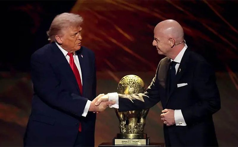 Trump agradeceu a Gianni Infantino