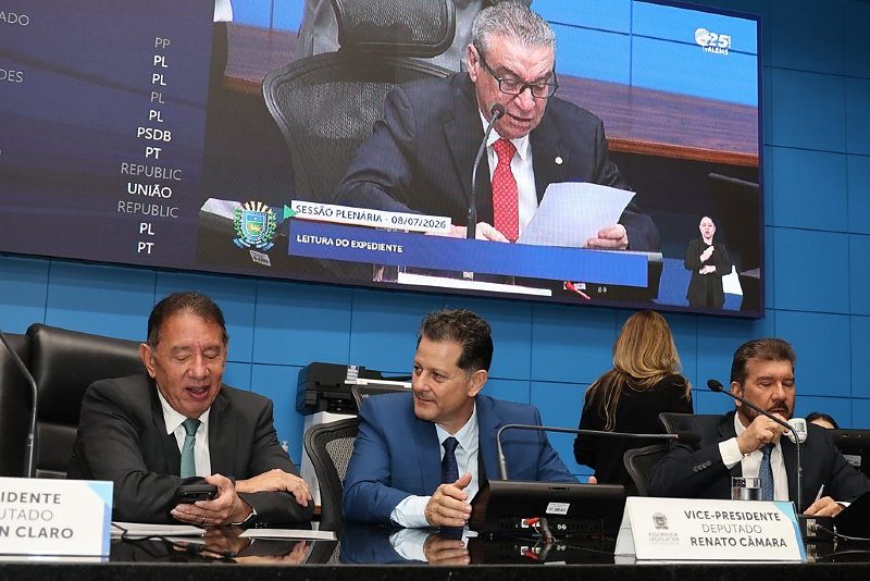 Deputados aprovaram dois projetos de lei que tratam da violência contra crianças e mulheres