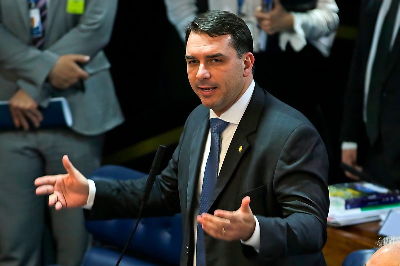 Senador e pré-candidato a presidenciável Flávio Bolsonaro (PL)