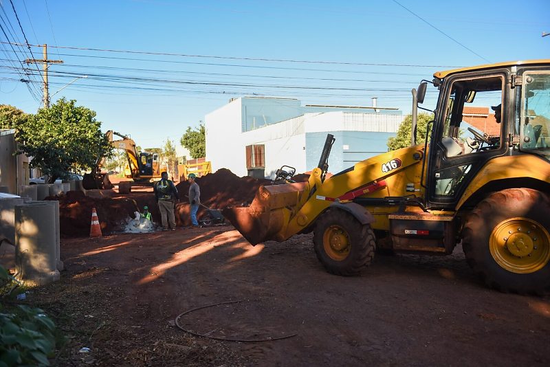 Obras na região segue em andamento nesta quarta-feira (14)