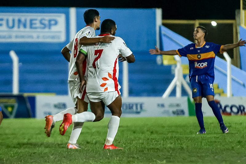 Comercial vence o EC Campo Grande e assume a liderança provisória do estadual Série B