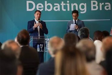 https://cdn.capitalnews.com.br/storage/webdisco/2026/07/22/370x278/cf7306a45cd92873d4d2705d2015d490-capitalnews-com-br.jpg