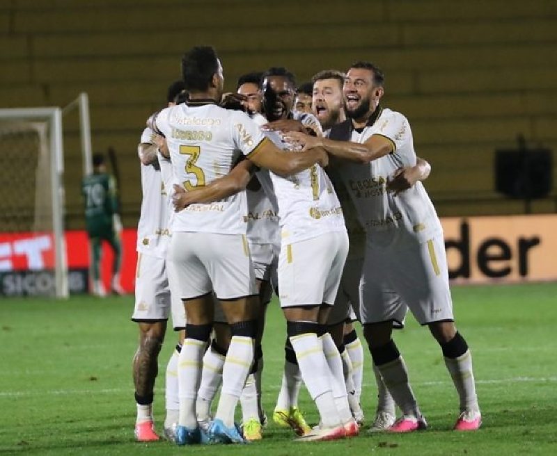Tigre chega a sexta vitoria consecutiva e se isola na liderança da Série B