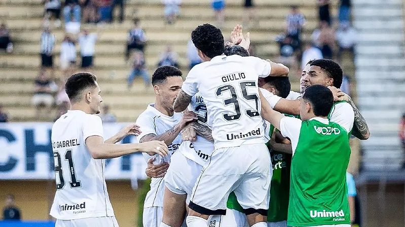 Ceará vence fora de casa e respira na abertura do segundo turno da competição