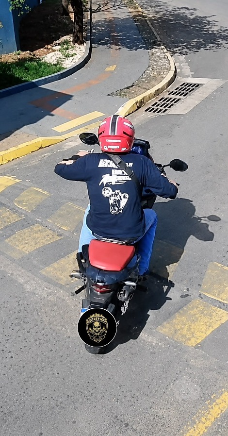 Pol&iacute;cia prende dupla suspeita de furtar motos e recupera tr&ecirc;s ve&iacute;culos